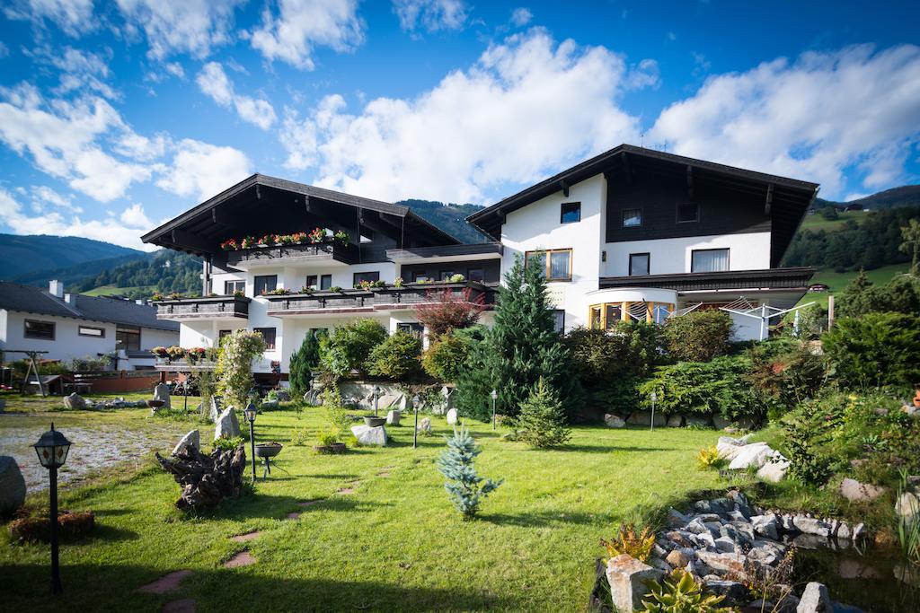 Hotel Haus Brandeck Uttendorf Esterno foto